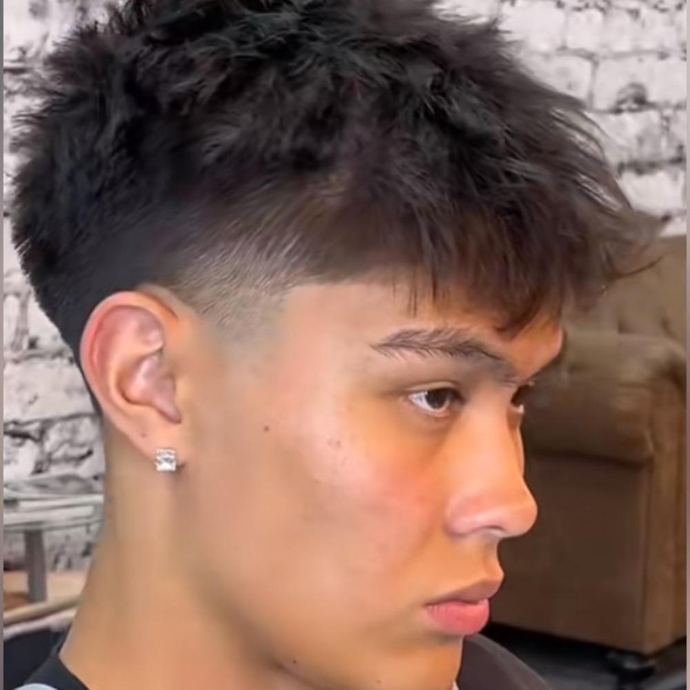 Meet your Posher, B money